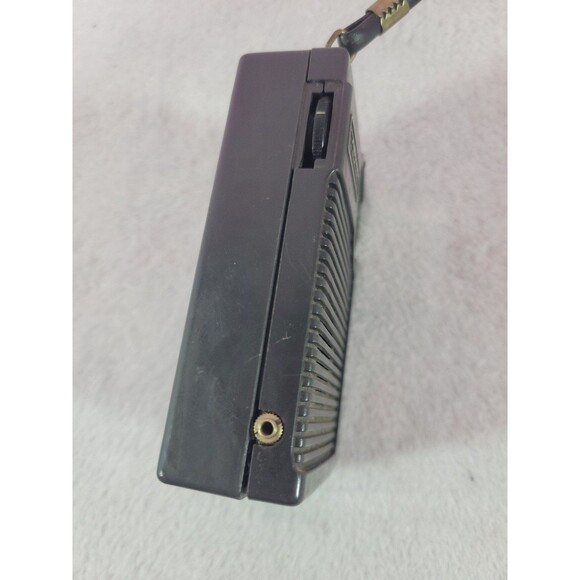 Transistor Radio Realistic AM Model 12-167 Solid State Vintage Receiver Works - Picture 6 of 8